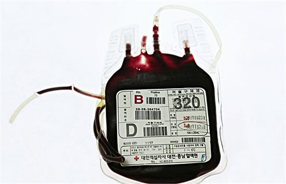 雅莉莎沙发再次参与公益献血