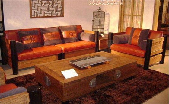 木质沙发翻新