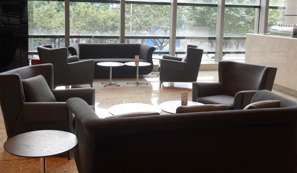 咖啡厅沙发